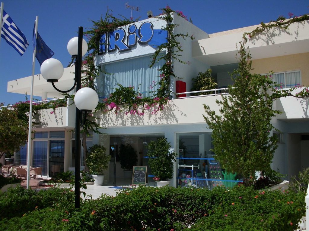 Iris Hotel Afándu Kültér fotó