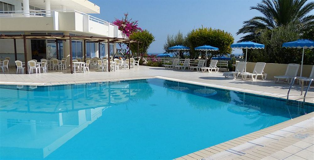 Iris Hotel Afándu Kültér fotó